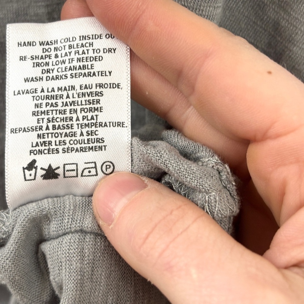 EUC Range Brand Gray Sleeveless Muscle Top - Sz XS - Picture 14 of 15